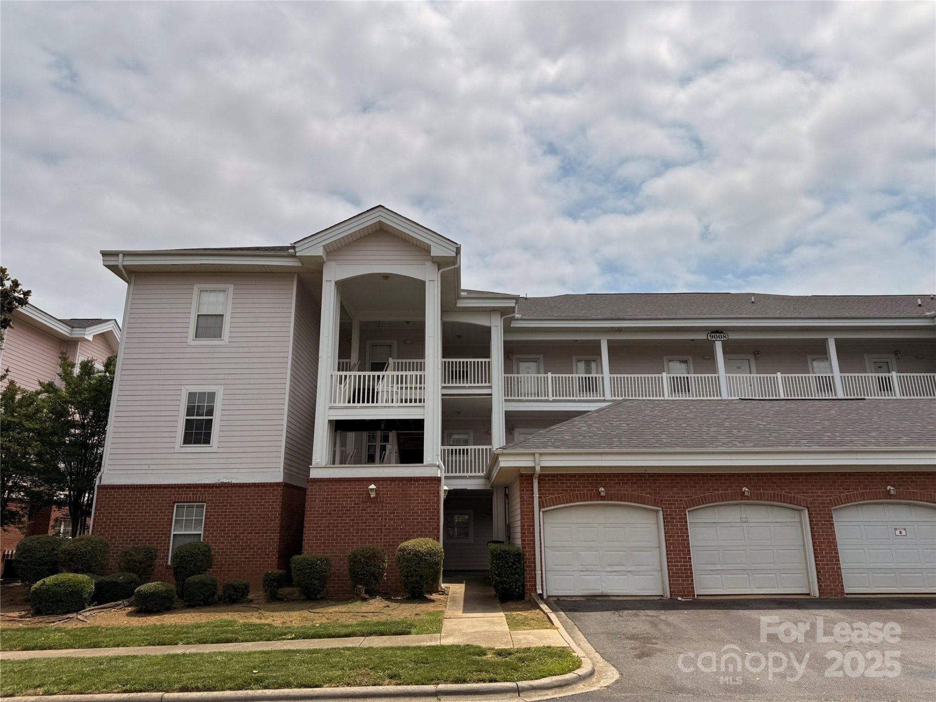 Property image 1 at 9020 Meadow Vista Road, Charlotte, NC 28213