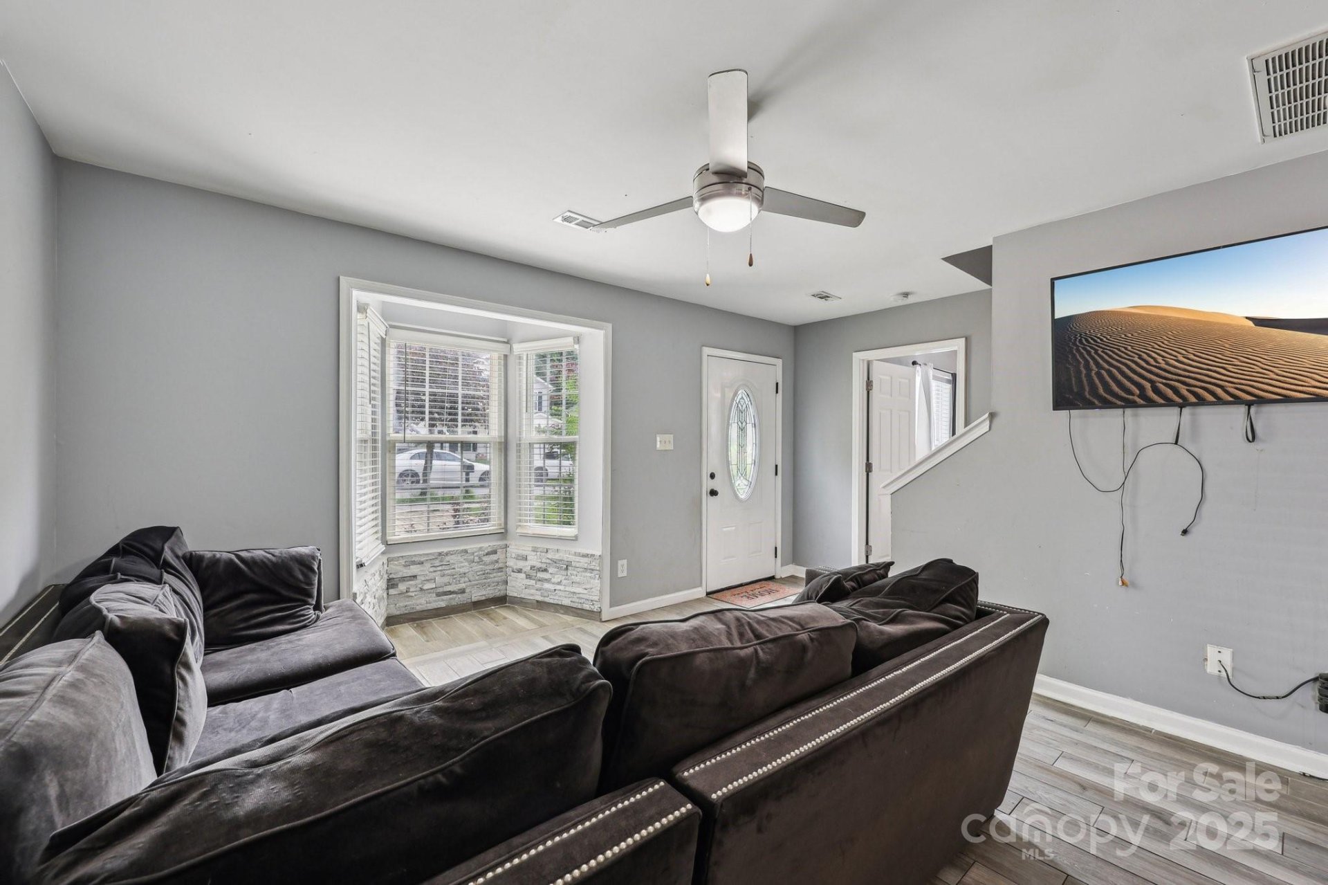 Property image 4 at 719 Dawn Circle, Charlotte, NC 28213