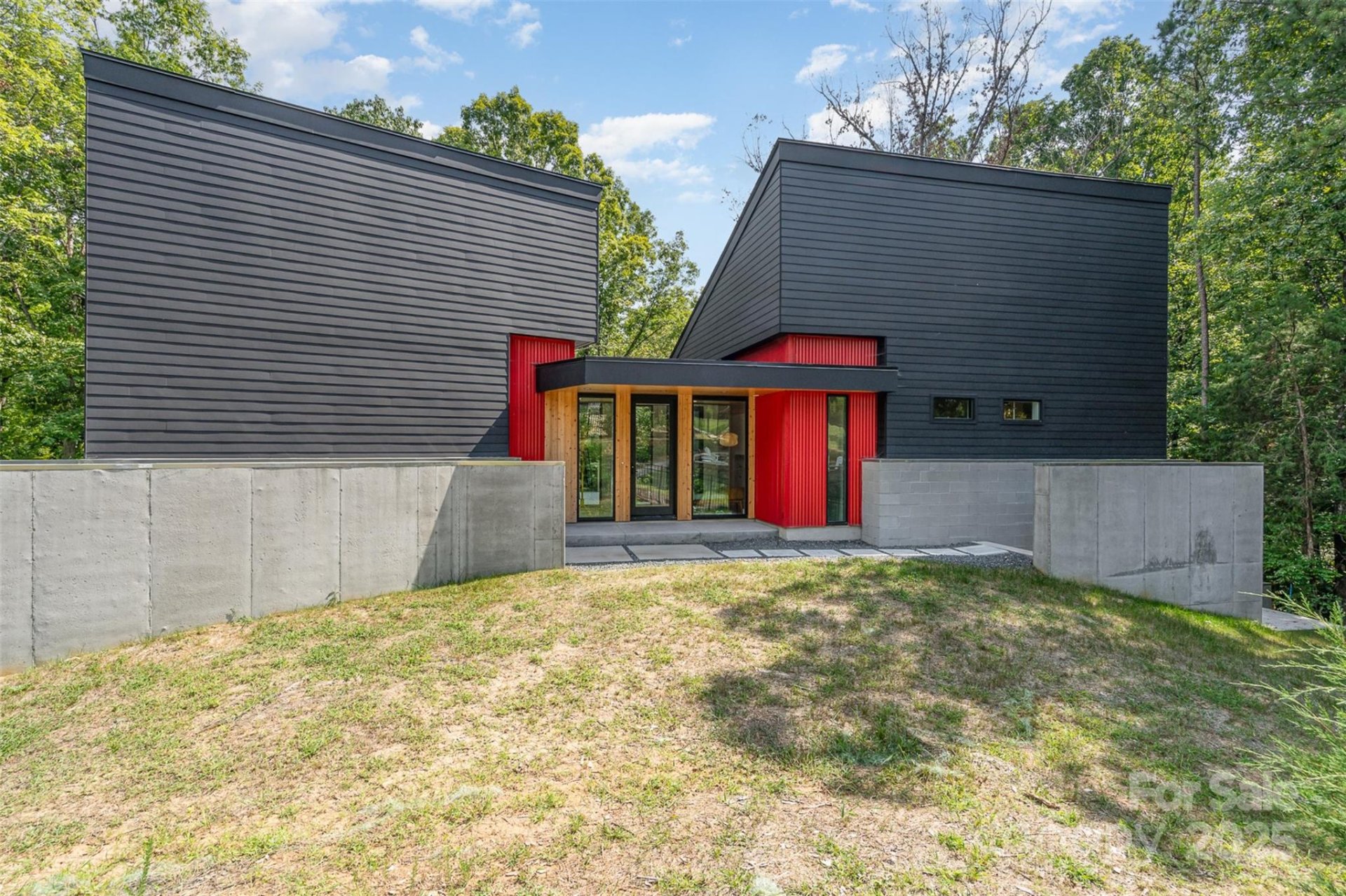Property image 1 at 386 Squirrel Lane, Lake Wylie, SC 29710