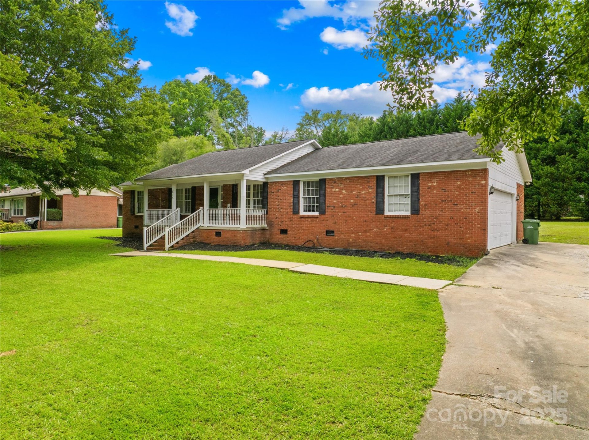Property image 2 at 815 Lakeside Circle, Lancaster, SC 29720
