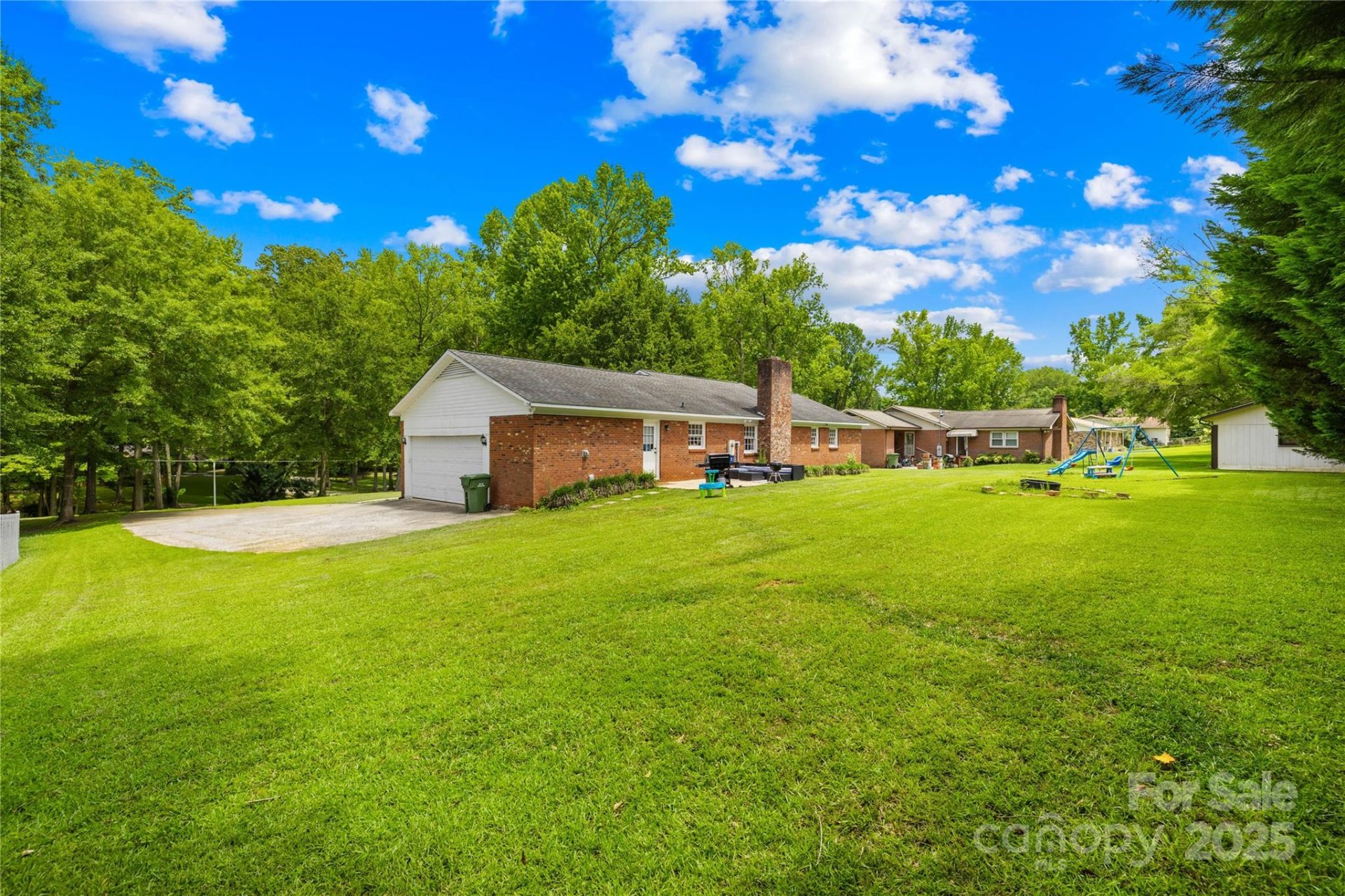 Property image 5 at 815 Lakeside Circle, Lancaster, SC 29720