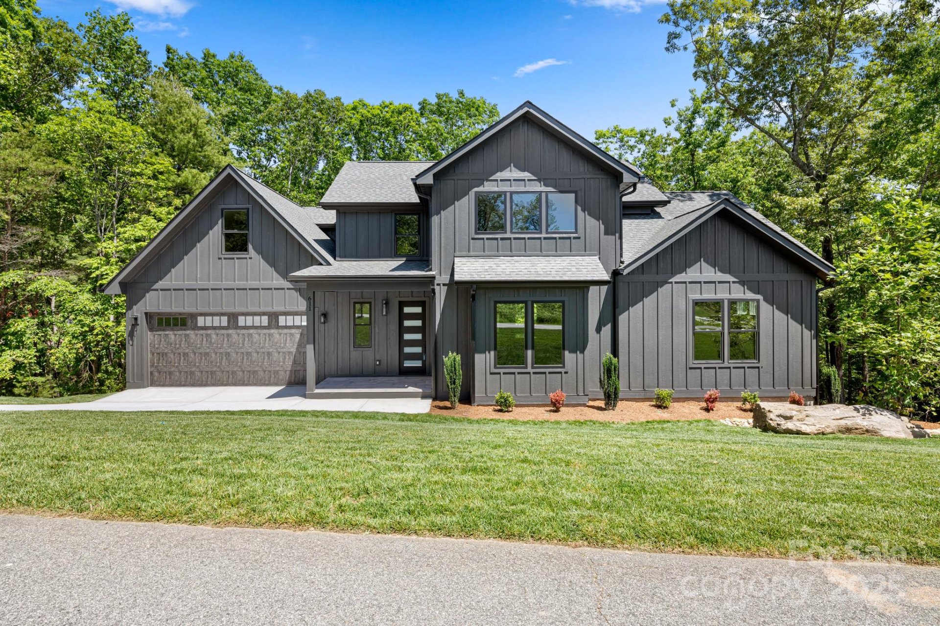 611 Crystal Heights Drive