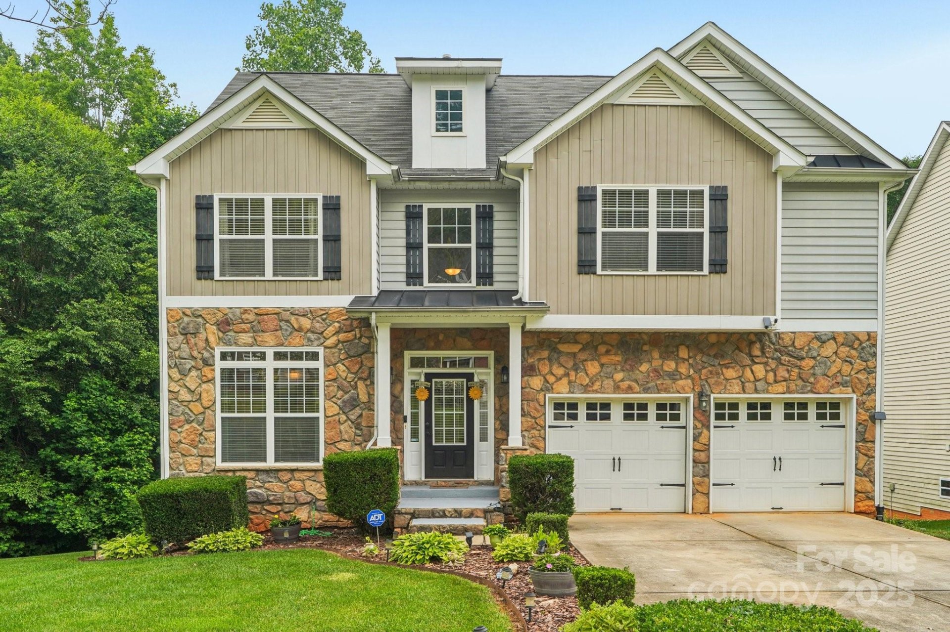 Property at 5021 Meadow Woods Drive, Lowell, NC 28098