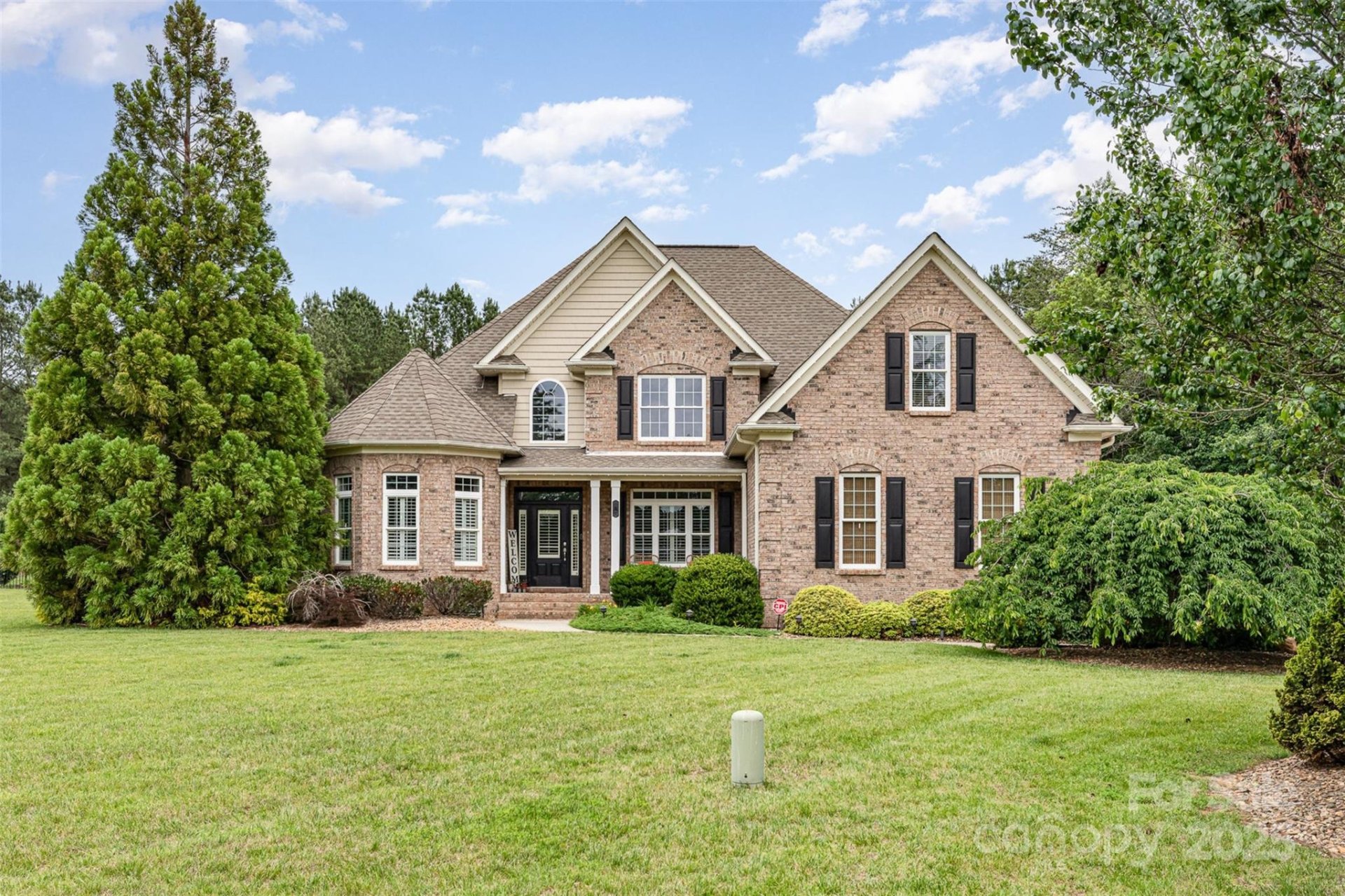 Property image 2 at 6057 Erie View Court, Denver, NC 28037