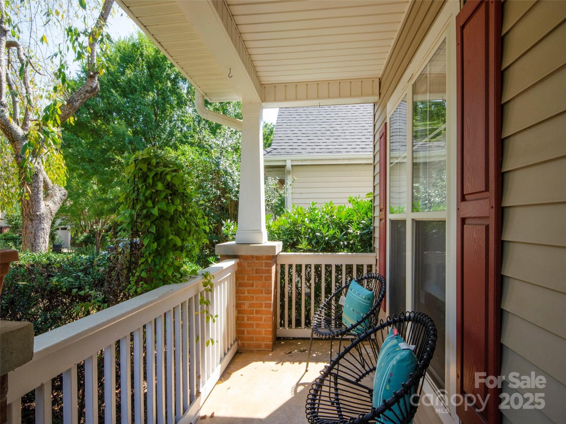 Property image 3 at 1410 Kenton Lane, Asheville, NC 28803