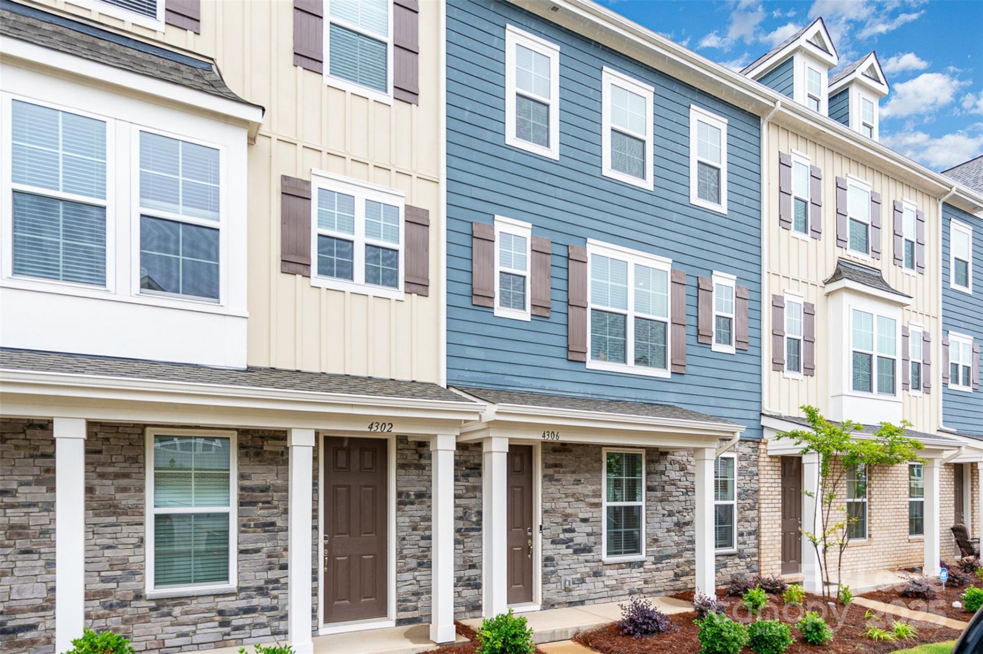 Property image 3 at 4306 Reed Creek Drive, Sherrills Ford, NC 28673