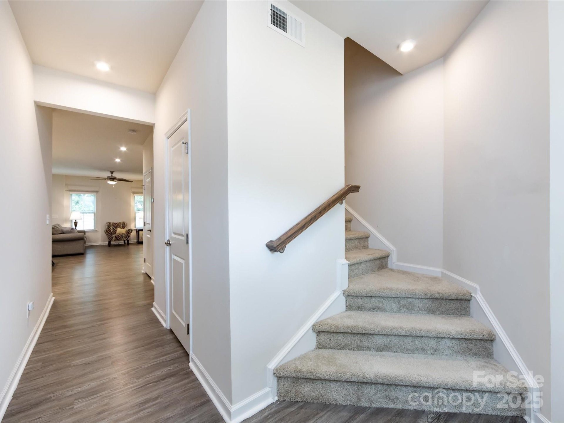 Property image 5 at 403 Park Meadows Drive, Matthews, NC 28104