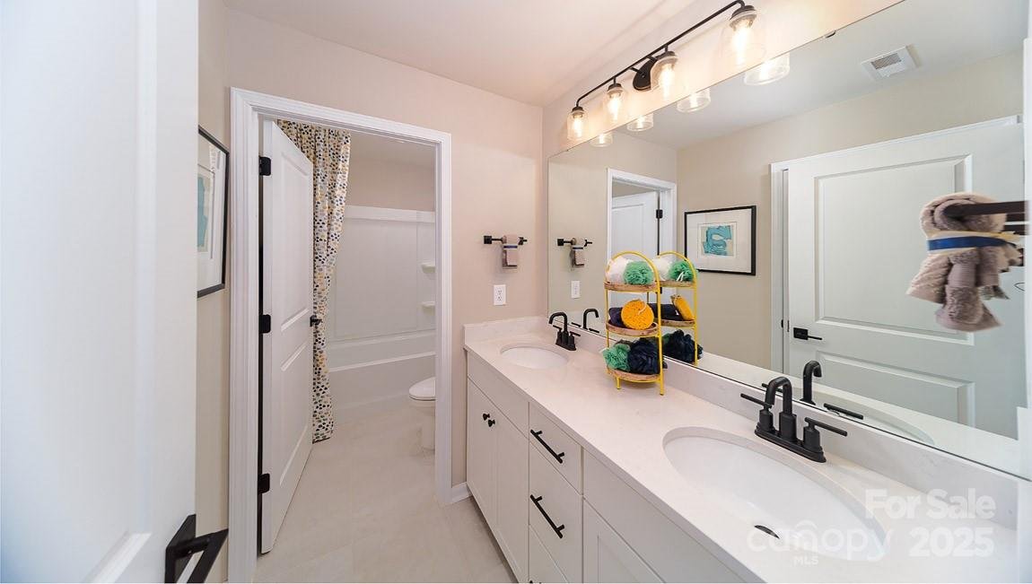 Property image 5 at 8004 Plymouth Drive, Sherrills Ford, NC 28673