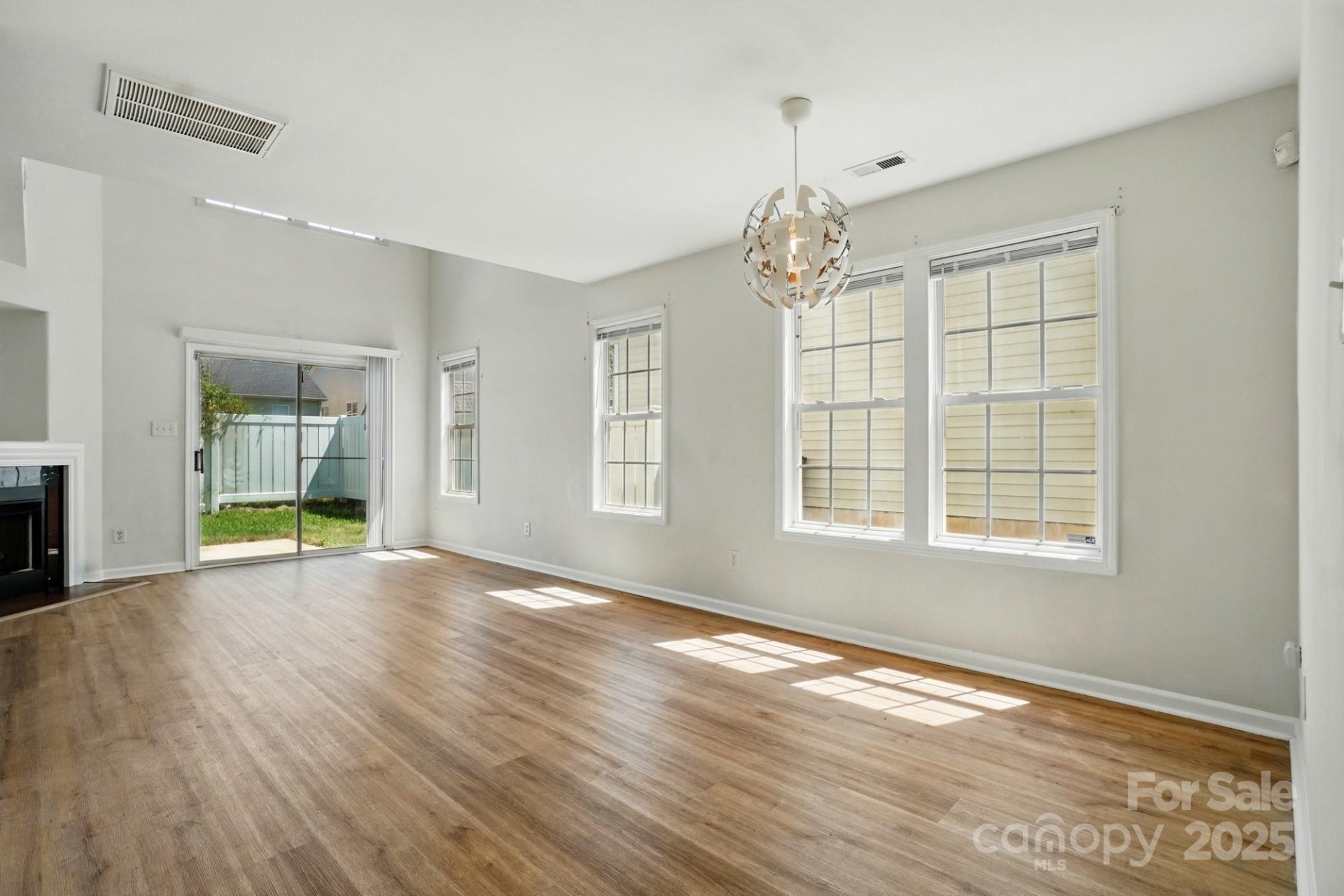Property image 4 at 8605 Sawleaf Court, Charlotte, NC 28215