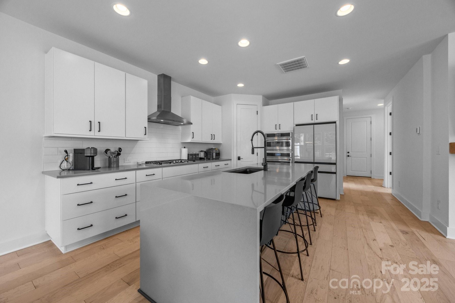 Property image 4 at 6032 Corbin Woods Court, Charlotte, NC 28226