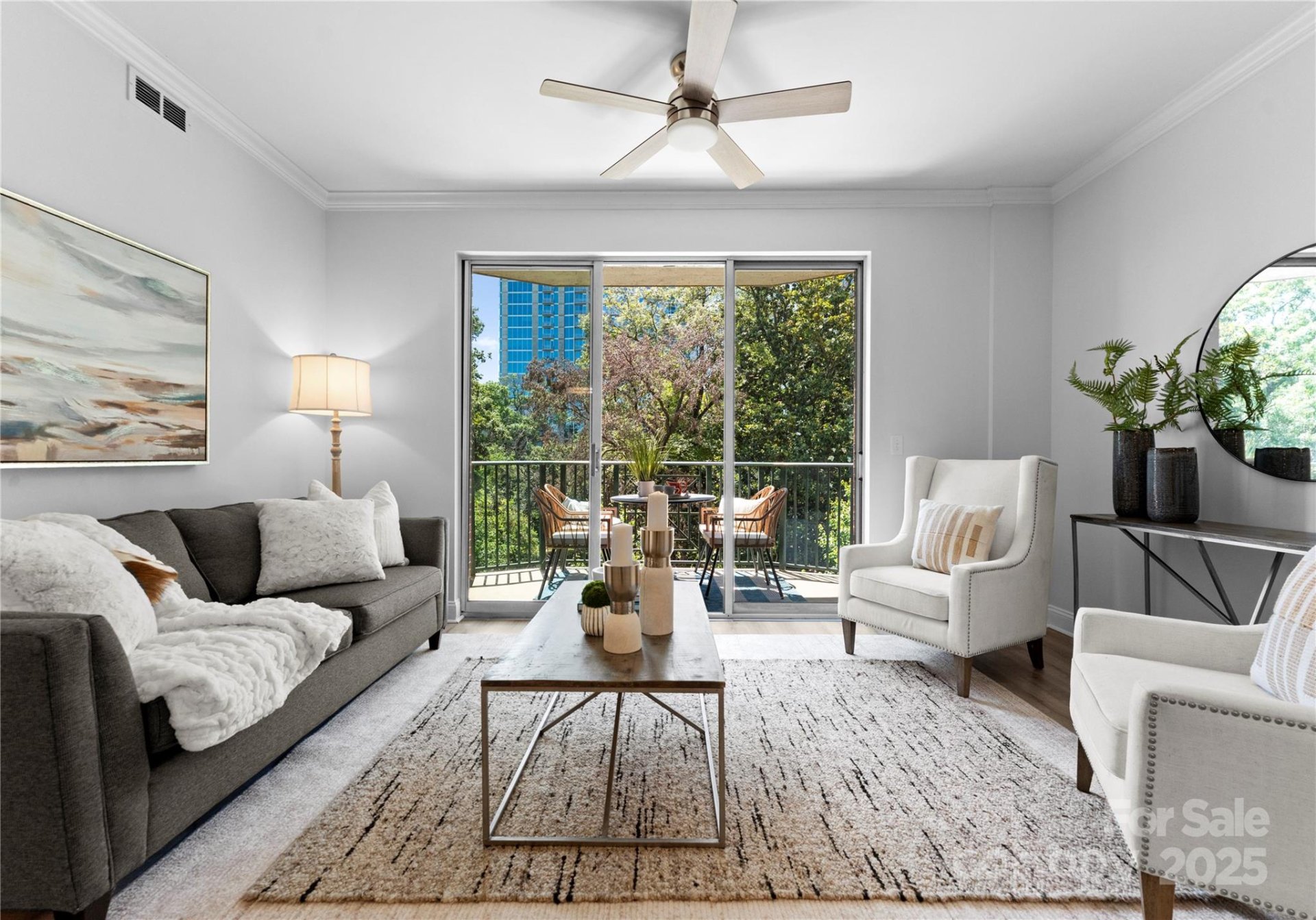 Property image 3 at 300 W 5th Street, Charlotte, NC 28202