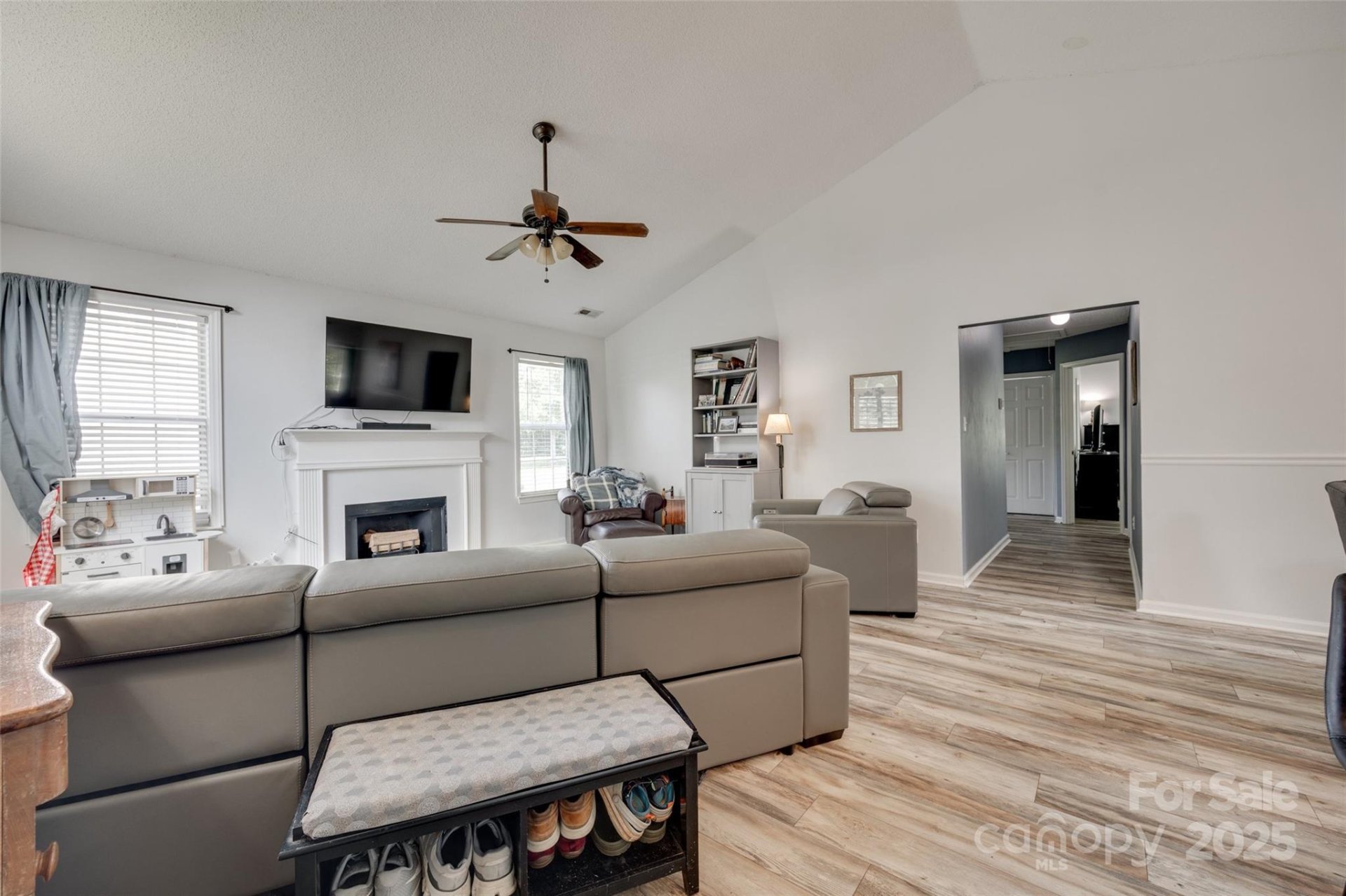 Property image 4 at 4712 Avalon Forest Lane, Charlotte, NC 28269