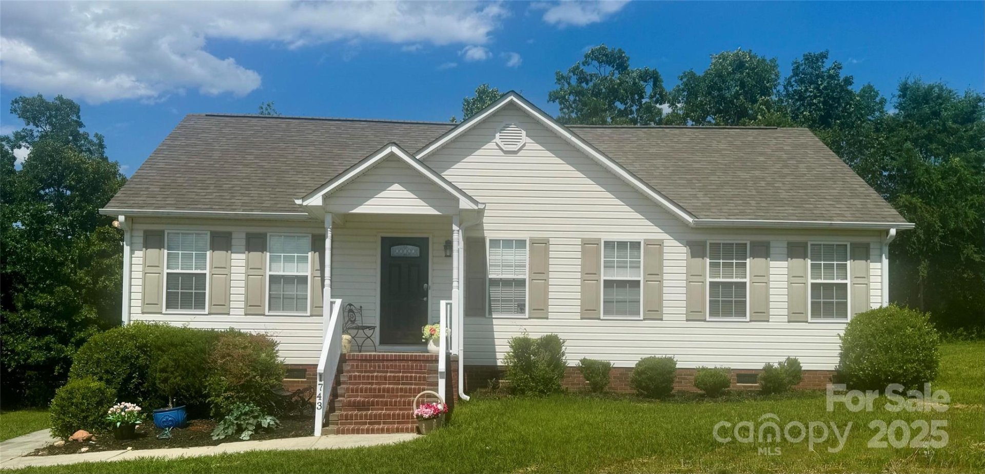 1743 Silver Stream Drive