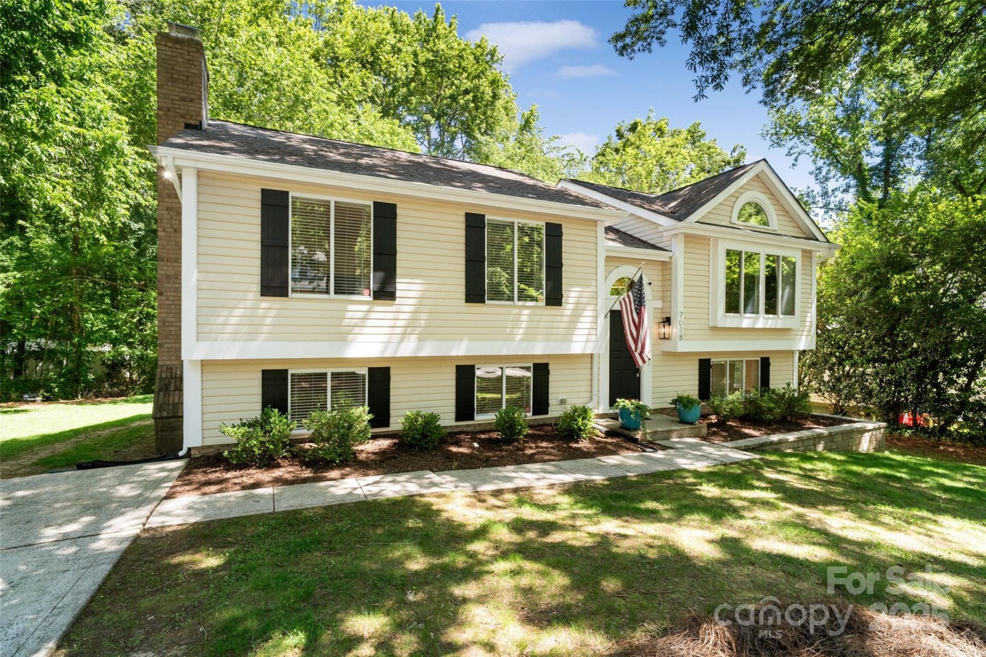 Property image 4 at 7018 Rollingridge Drive, Charlotte, NC 28211