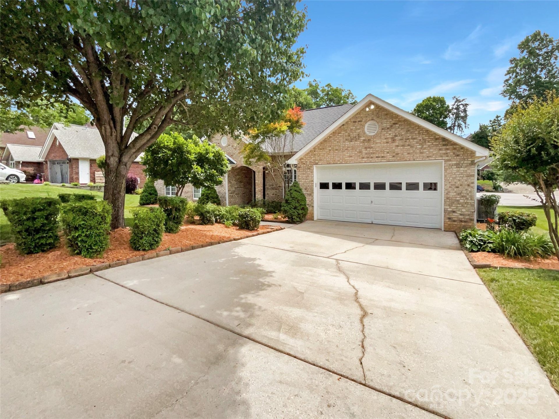 1326 Crown Ridge Drive