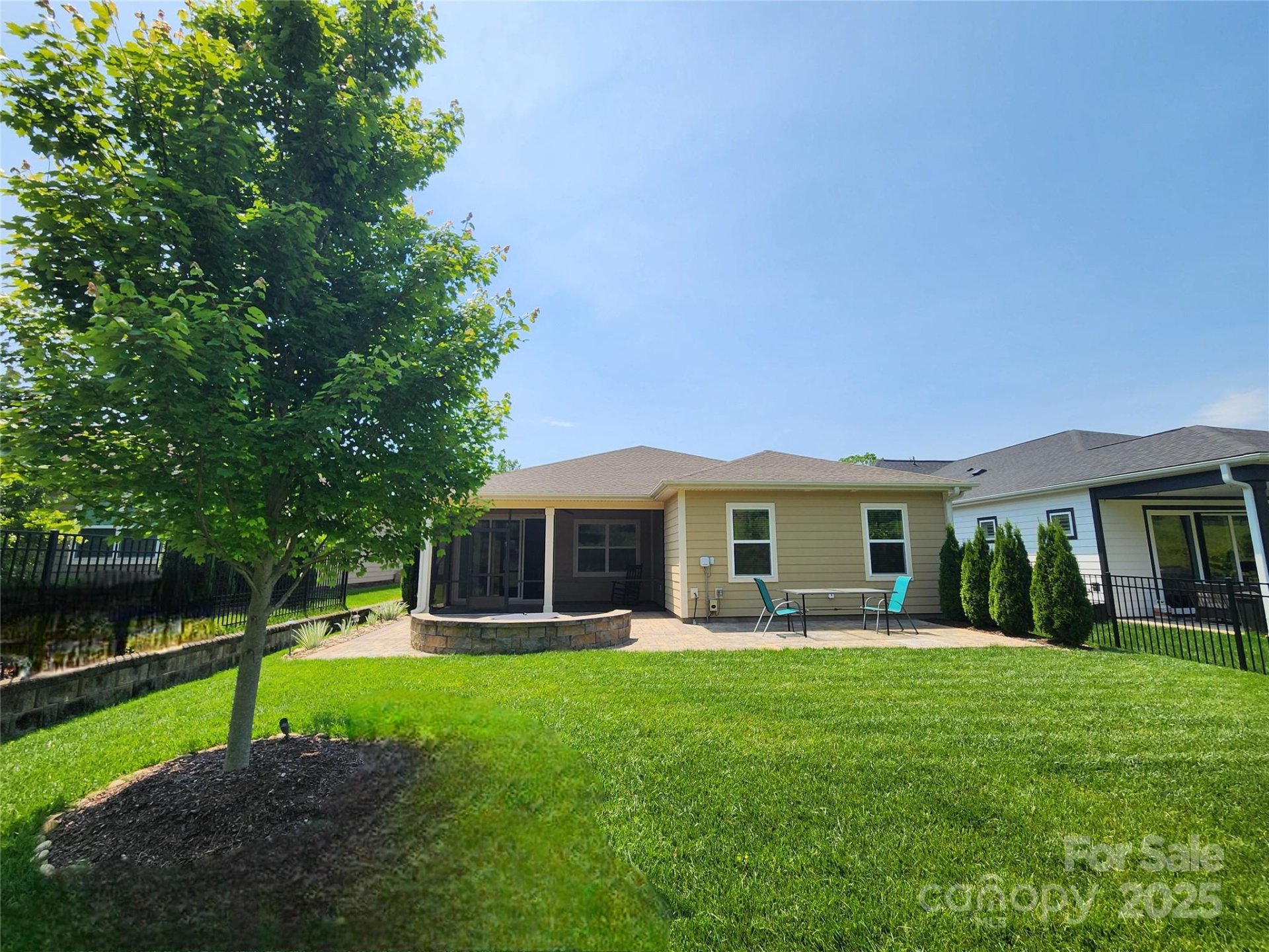 Property image 3 at 5003 Looking Glass Trail, Denver, NC 28037