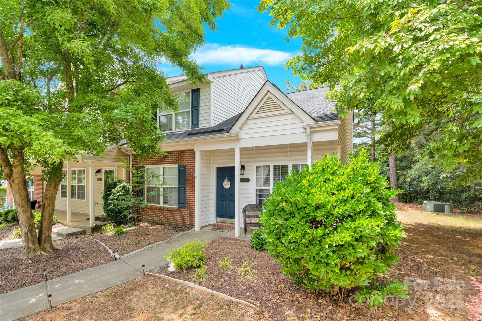 Property image 3 at 125 Lynch Circle, Mooresville, NC 28117