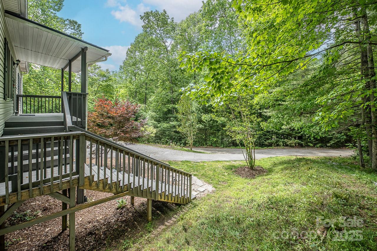 Property image 4 at 46 Badger Run, Hendersonville, NC 28739