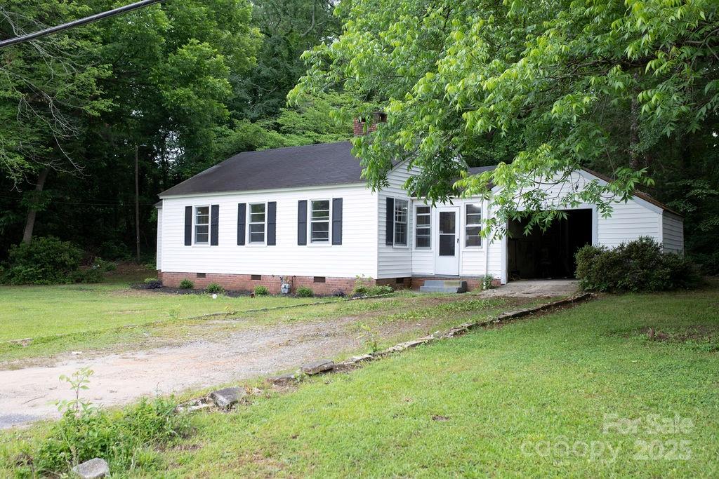 Property image 2 at 1250 Hampton Grace Avenue, Lancaster, SC 29720