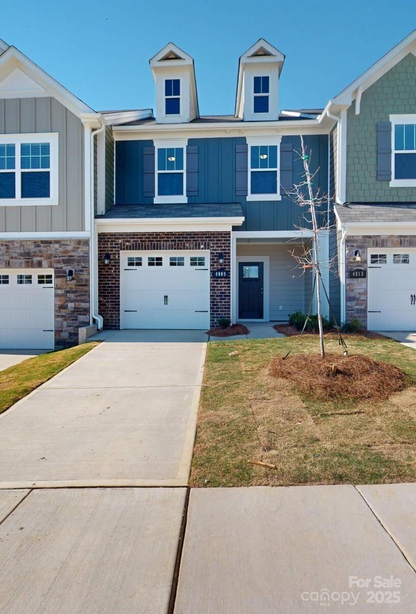 4009 Lawnview Drive