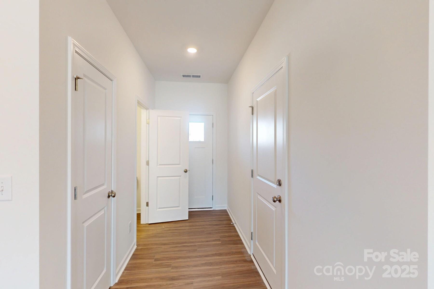 Property image 3 at 4009 Lawnview Drive, Charlotte, NC 28269