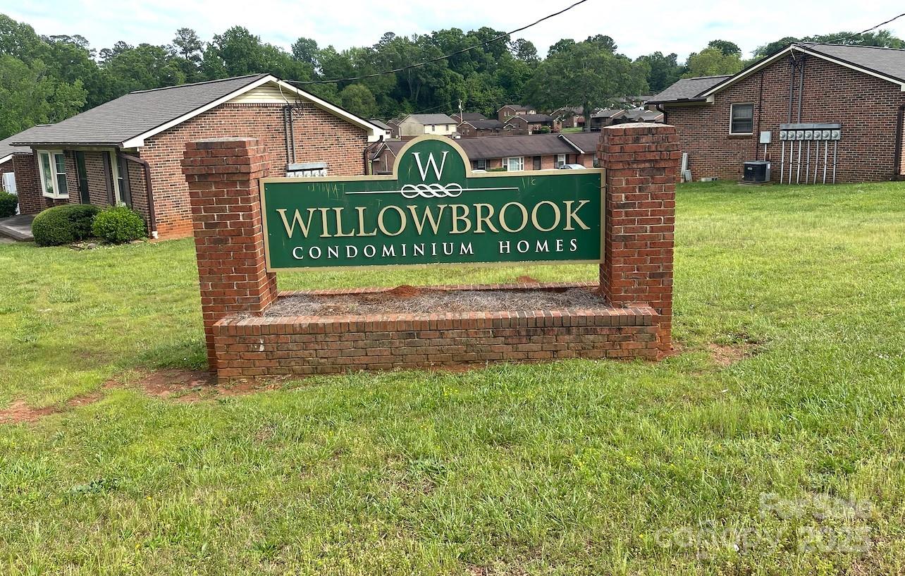 484 Willow Spring Lane