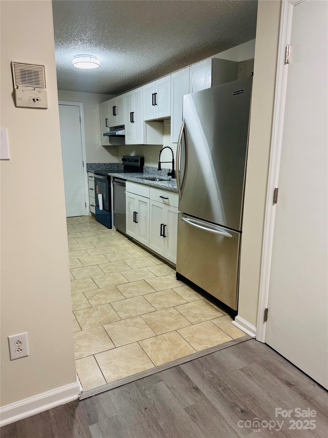 Property image 5 at 9541 Shannon Green Drive, Charlotte, NC 28213