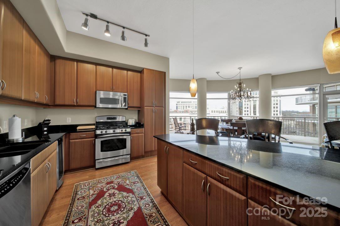Property image 4 at 4620 Piedmont Row Drive, Charlotte, NC 28210
