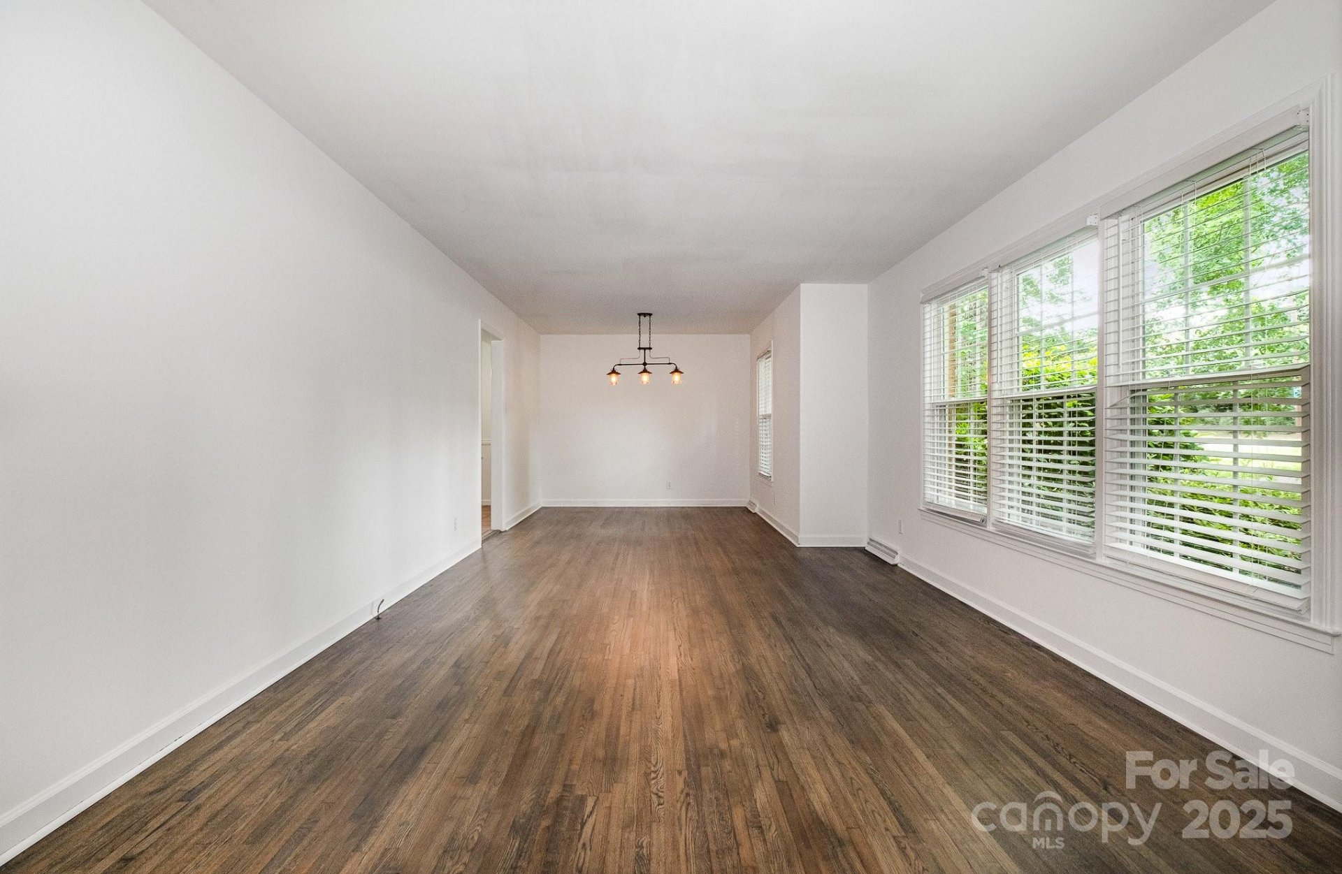 Property image 3 at 5926 Sharon Road, Charlotte, NC 28210