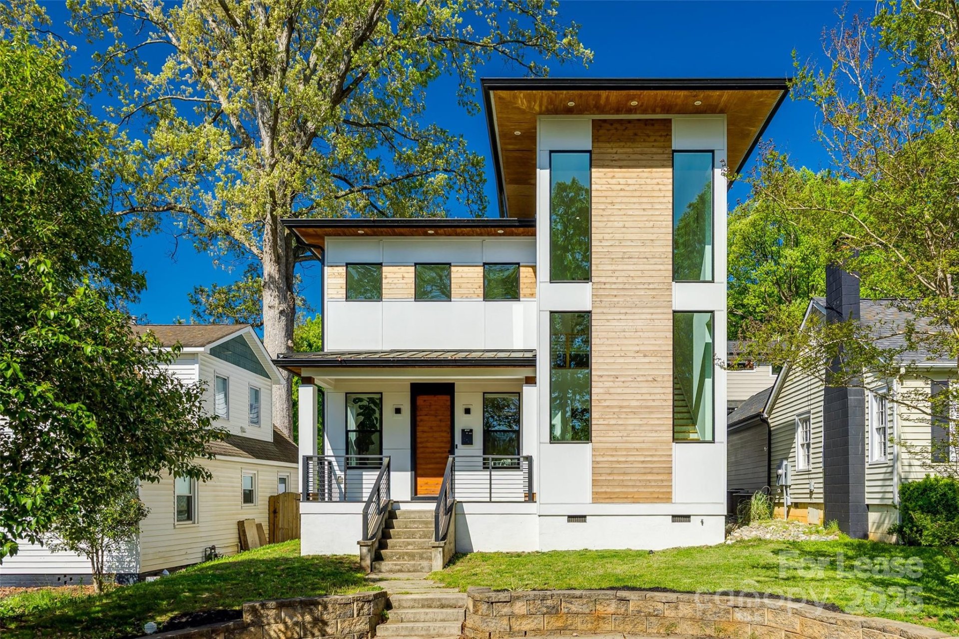 Property image 1 at 1609 Onslow Drive, Charlotte, NC 28205