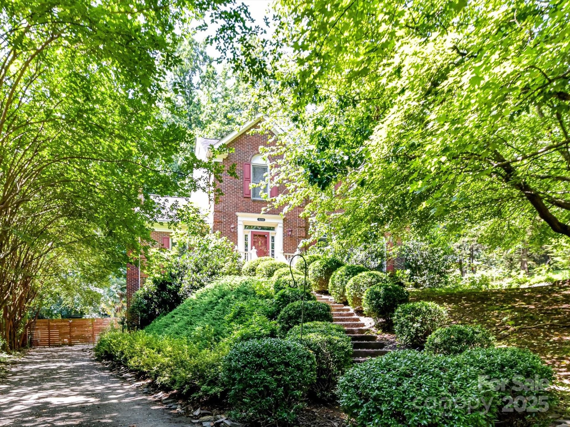 Providence West, Charlotte Community