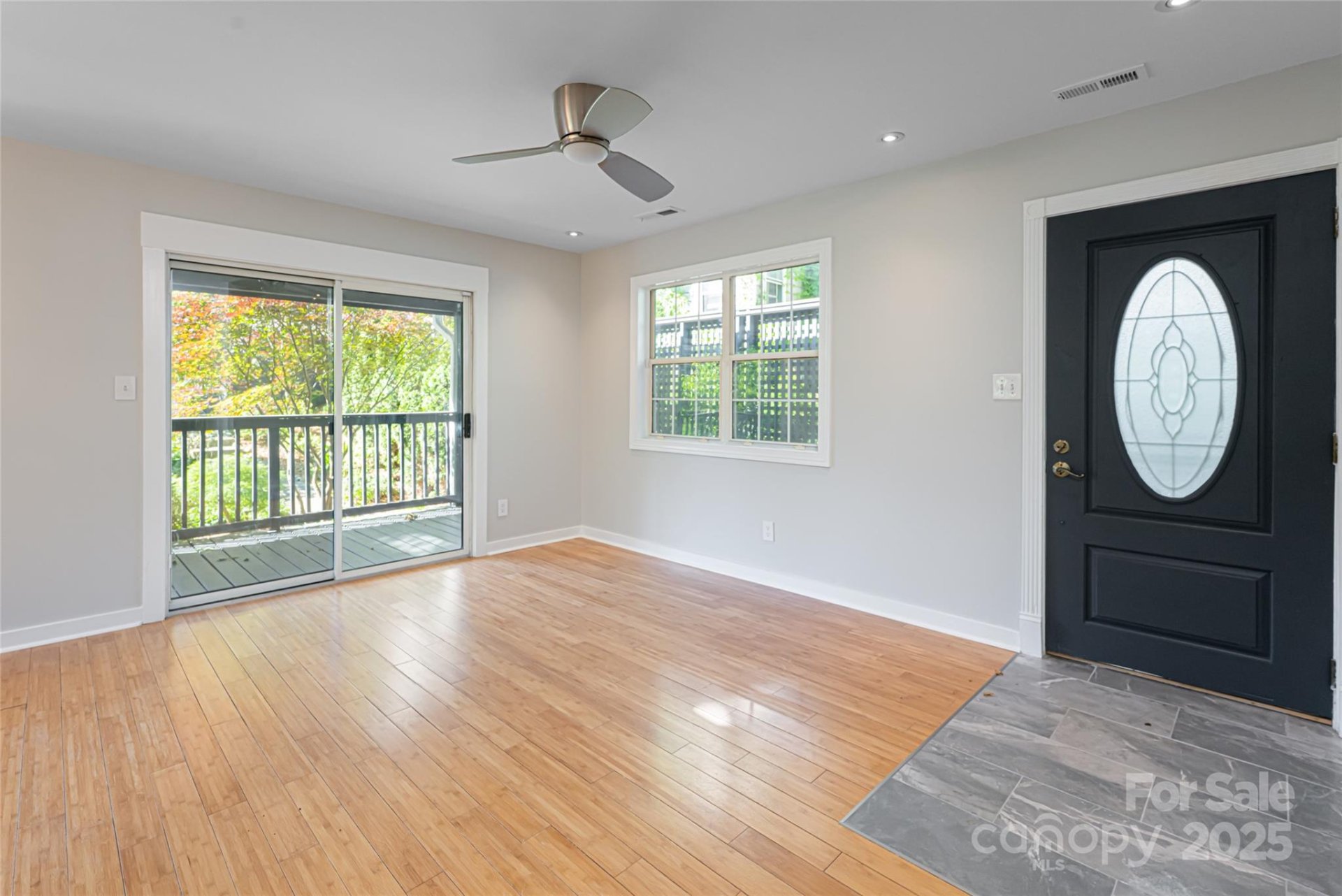 Property image 4 at 110 Annandale Avenue, Asheville, NC 28801