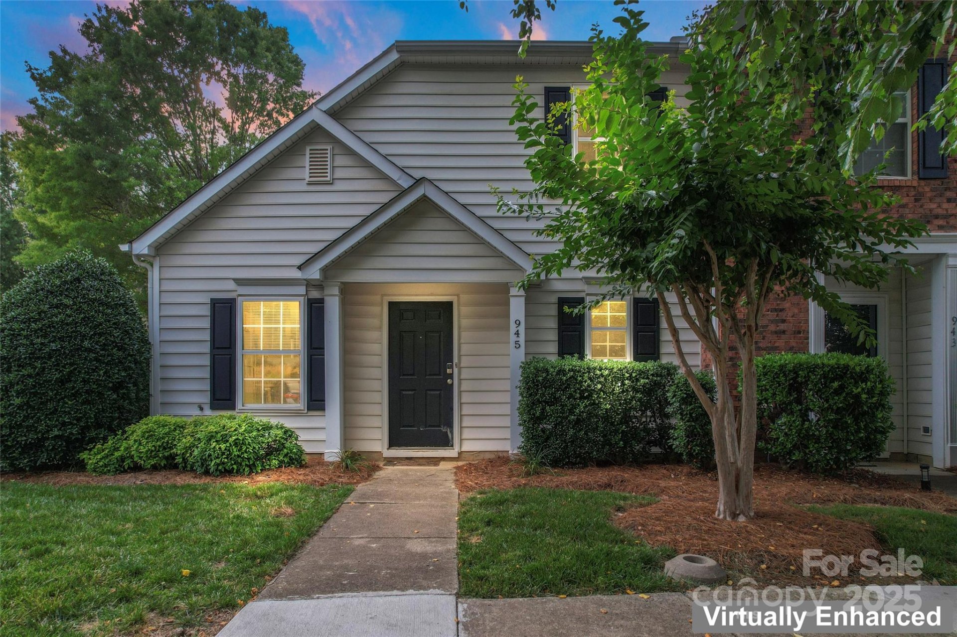 945 Heritage Parkway