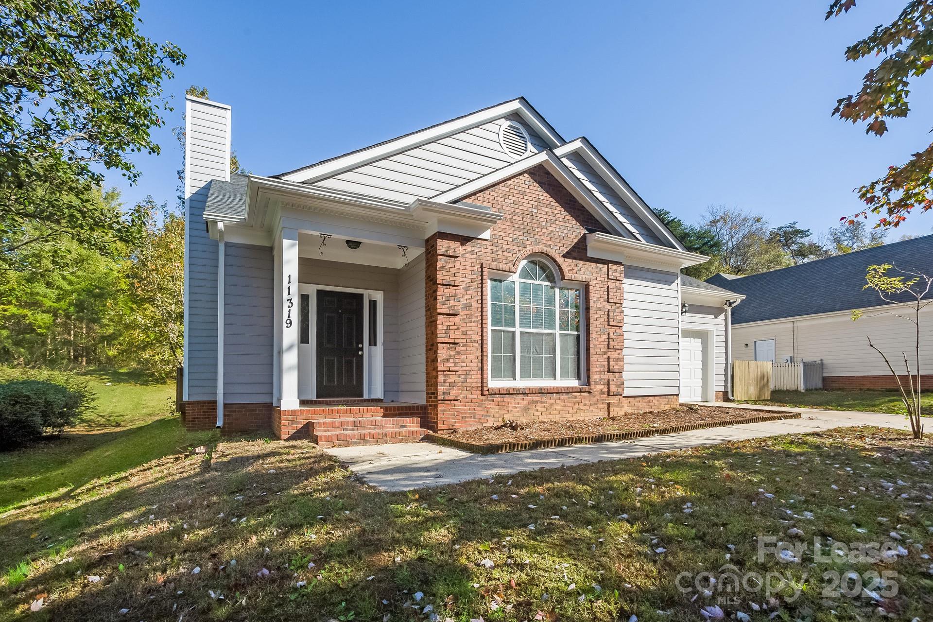 Property image 4 at 11319 Clayford Ridge, Charlotte, NC 28215