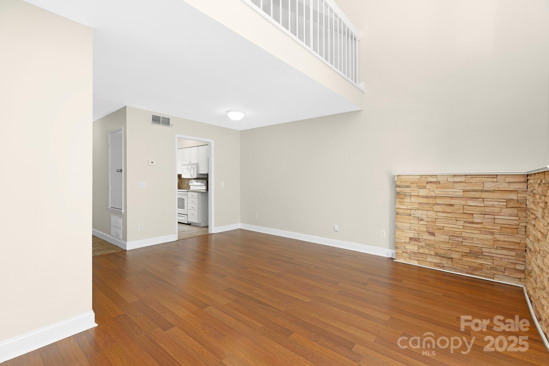 Property image 5 at 6101 Heath Ridge Court, Charlotte, NC 28210