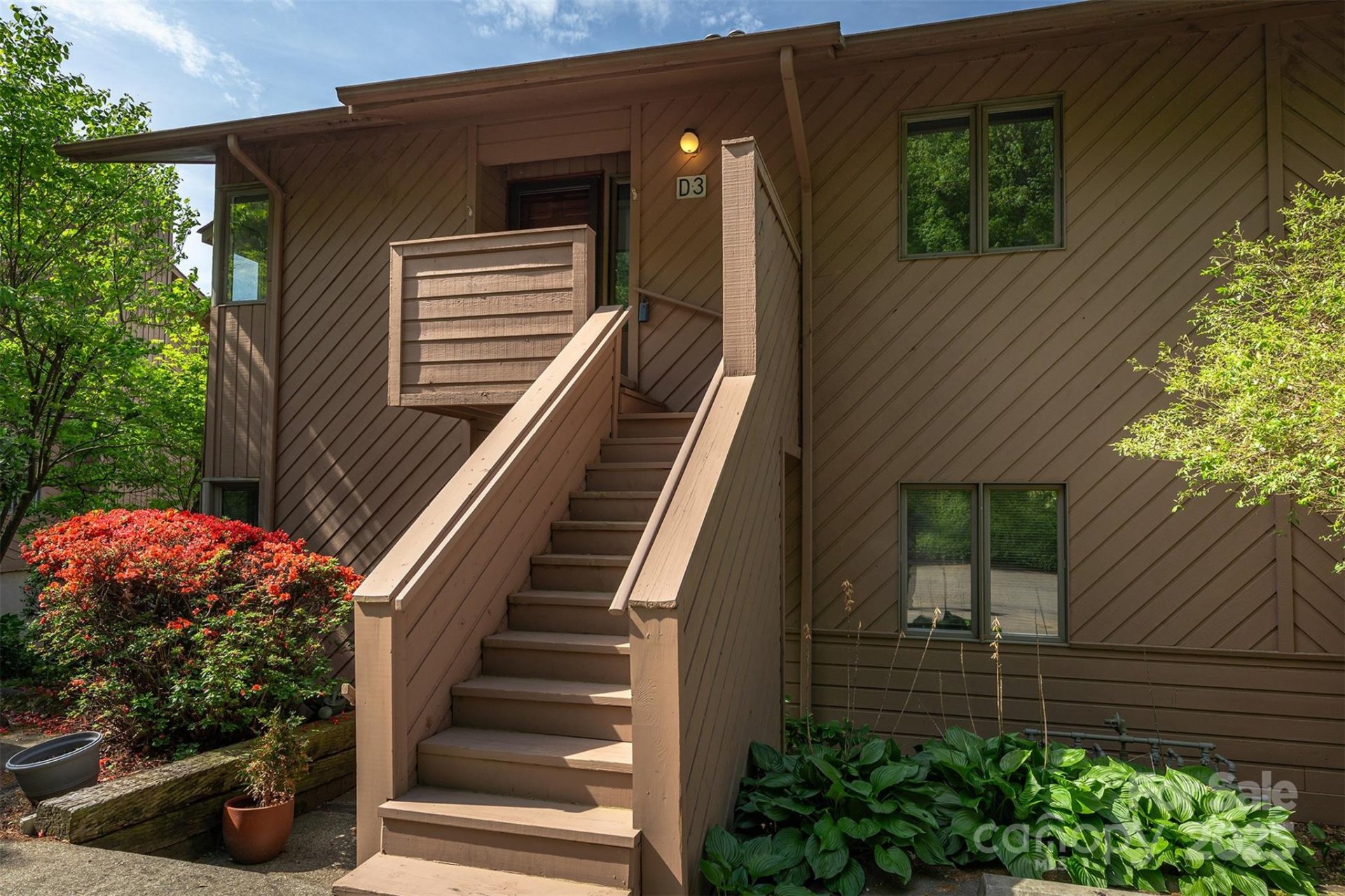 305 Piney Mountain Drive