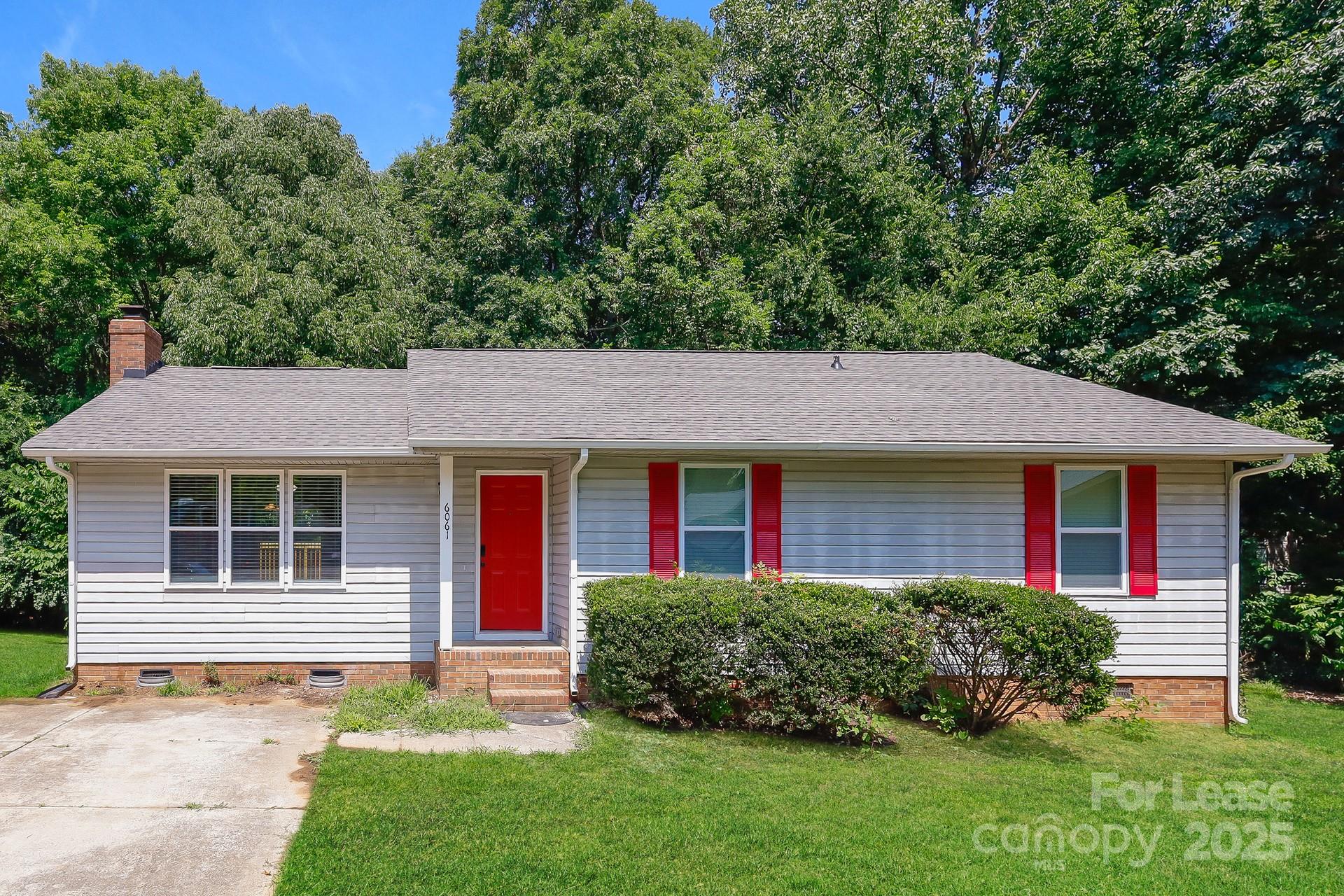 Property image 1 at 6061 Acadian Woods Drive, Charlotte, NC 28227