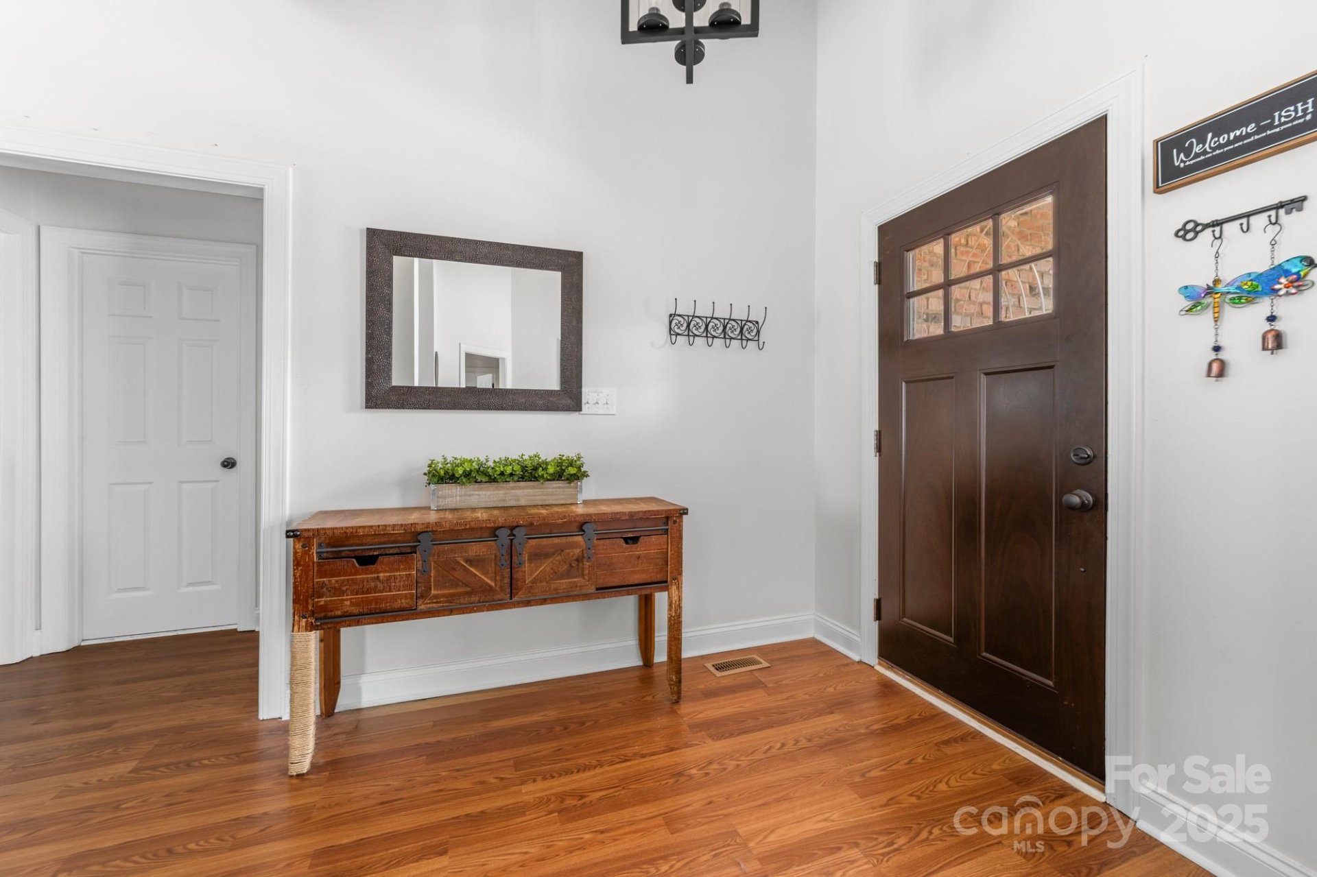 Property image 2 at 212 Victoria Circle, York, SC 29745