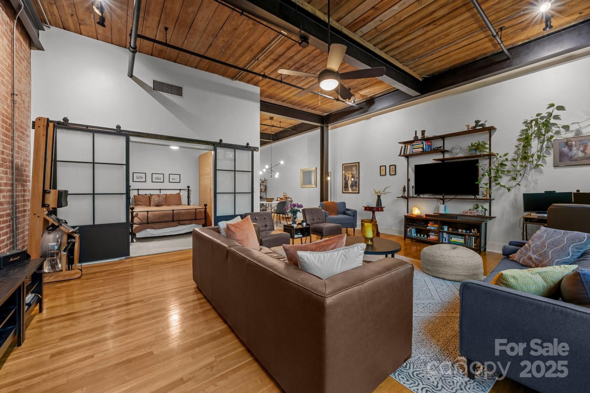 Property image 3 at 310 Arlington Avenue, Charlotte, NC 28203