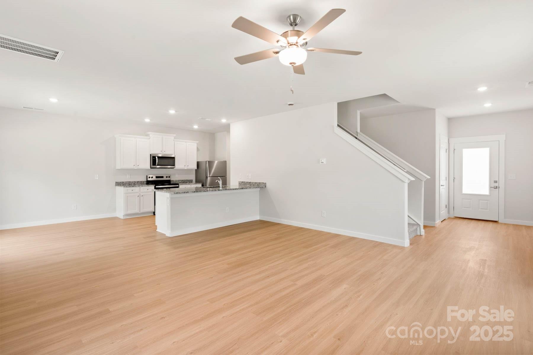 Property image 3 at 1564 Doran Terrace, Richburg, SC 29729