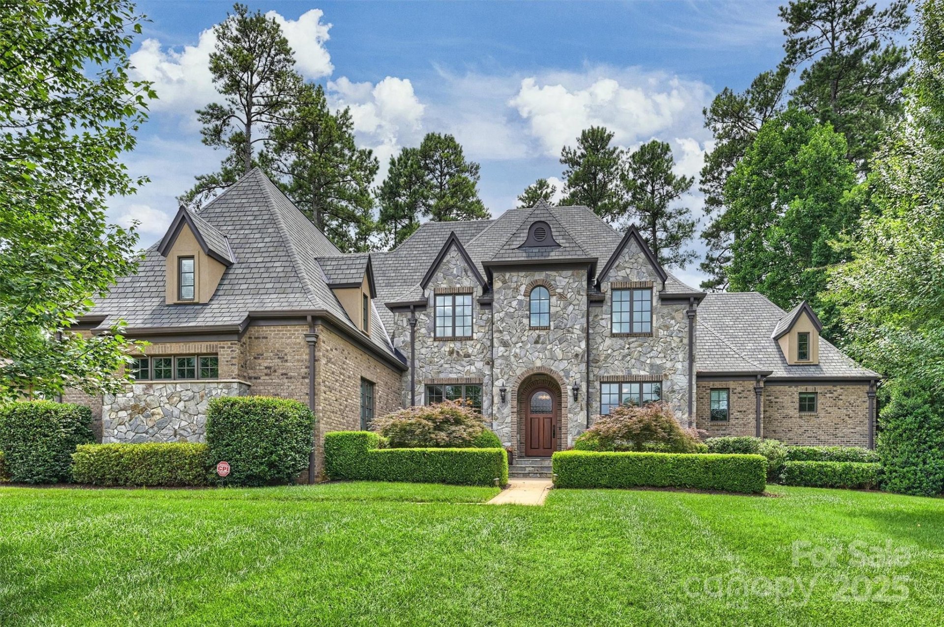 Property image 1 at 3032 Kings Manor Drive, Matthews, NC 28104