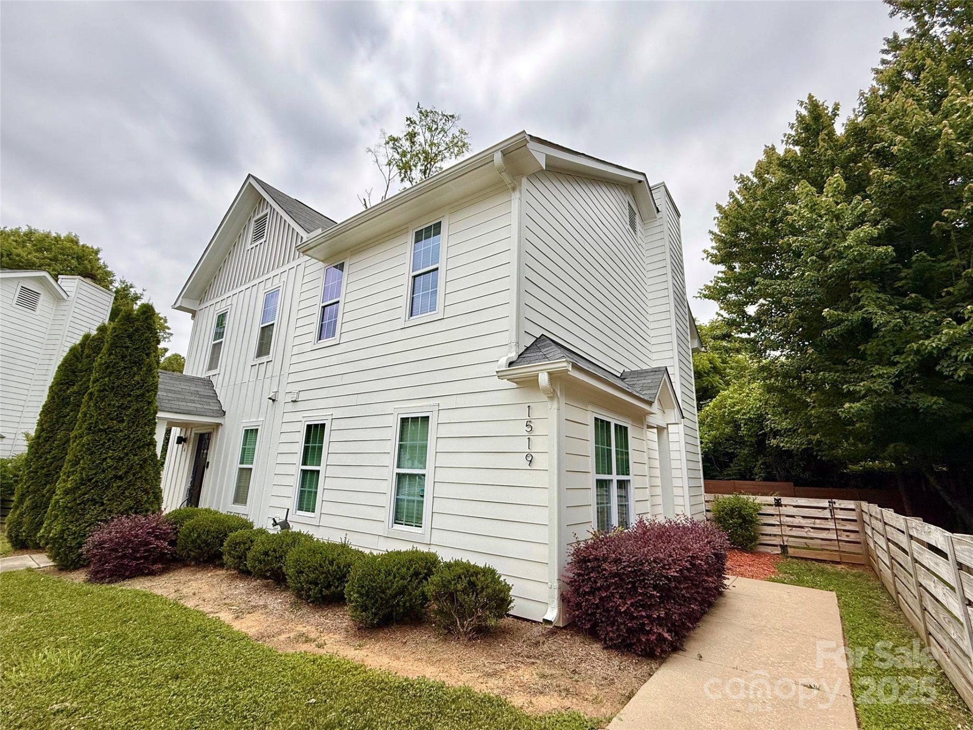 1519 Briar Creek Road