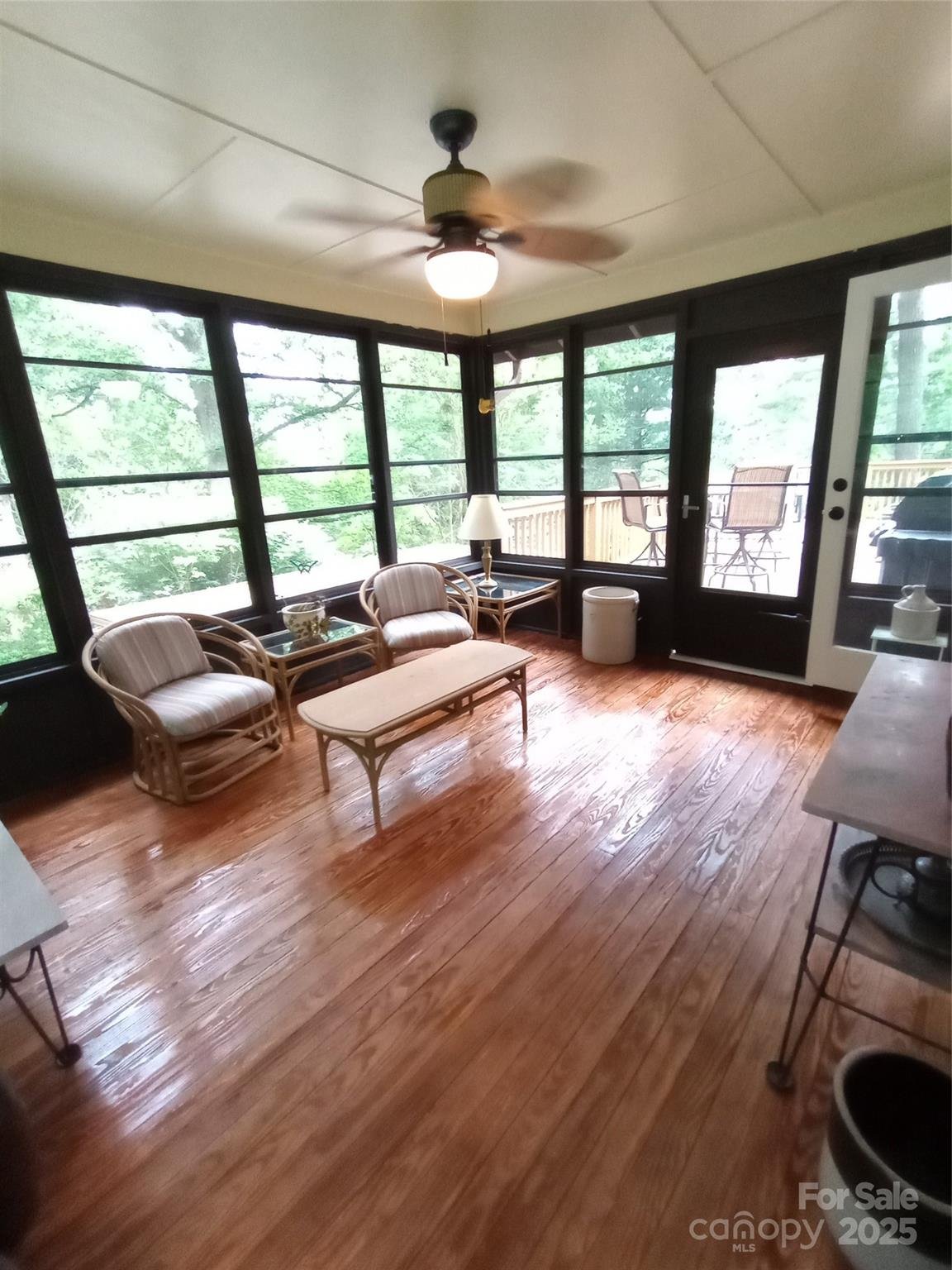 Property image 2 at 74 Melinda G Lane, Hendersonville, NC 28739