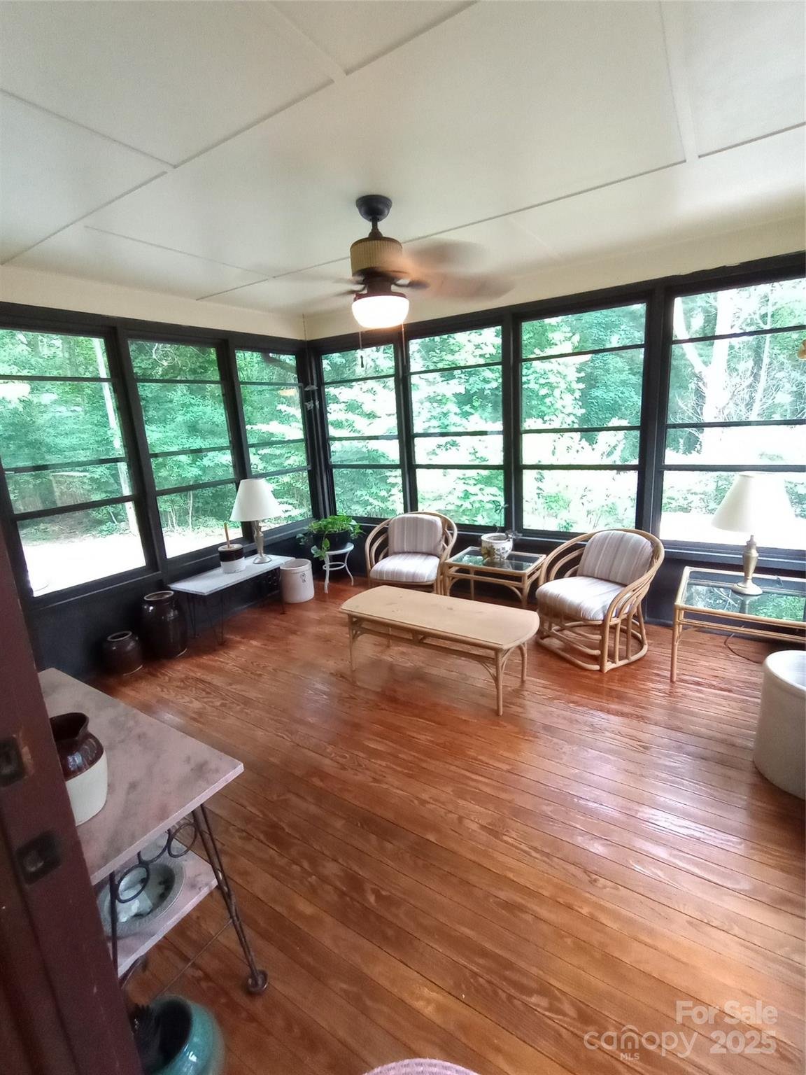 Property image 3 at 74 Melinda G Lane, Hendersonville, NC 28739