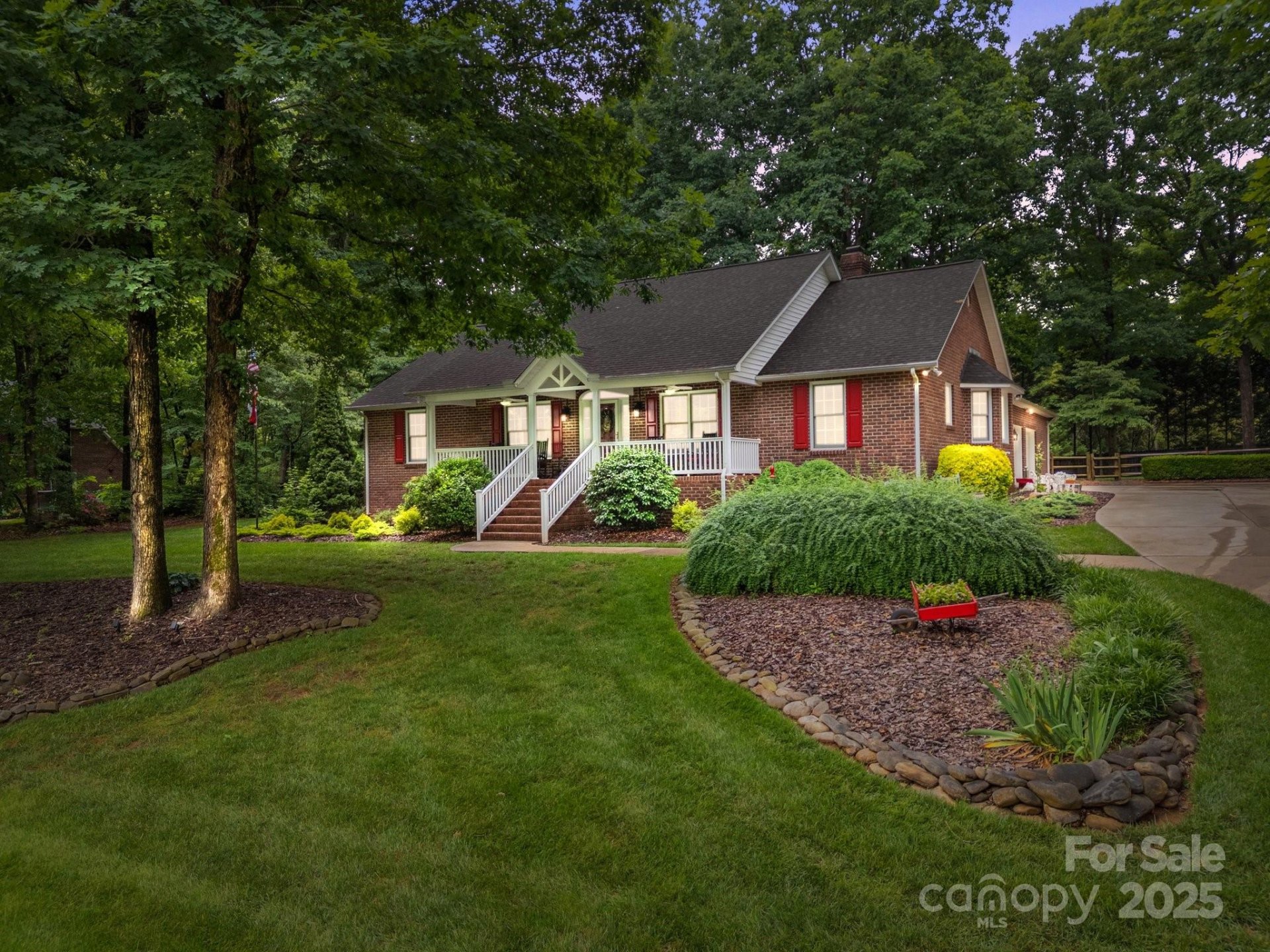 635 Timberlane Trail