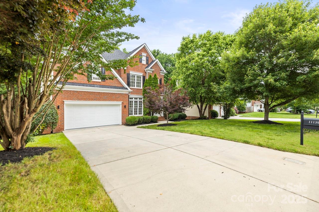 Chatham, Charlotte Community