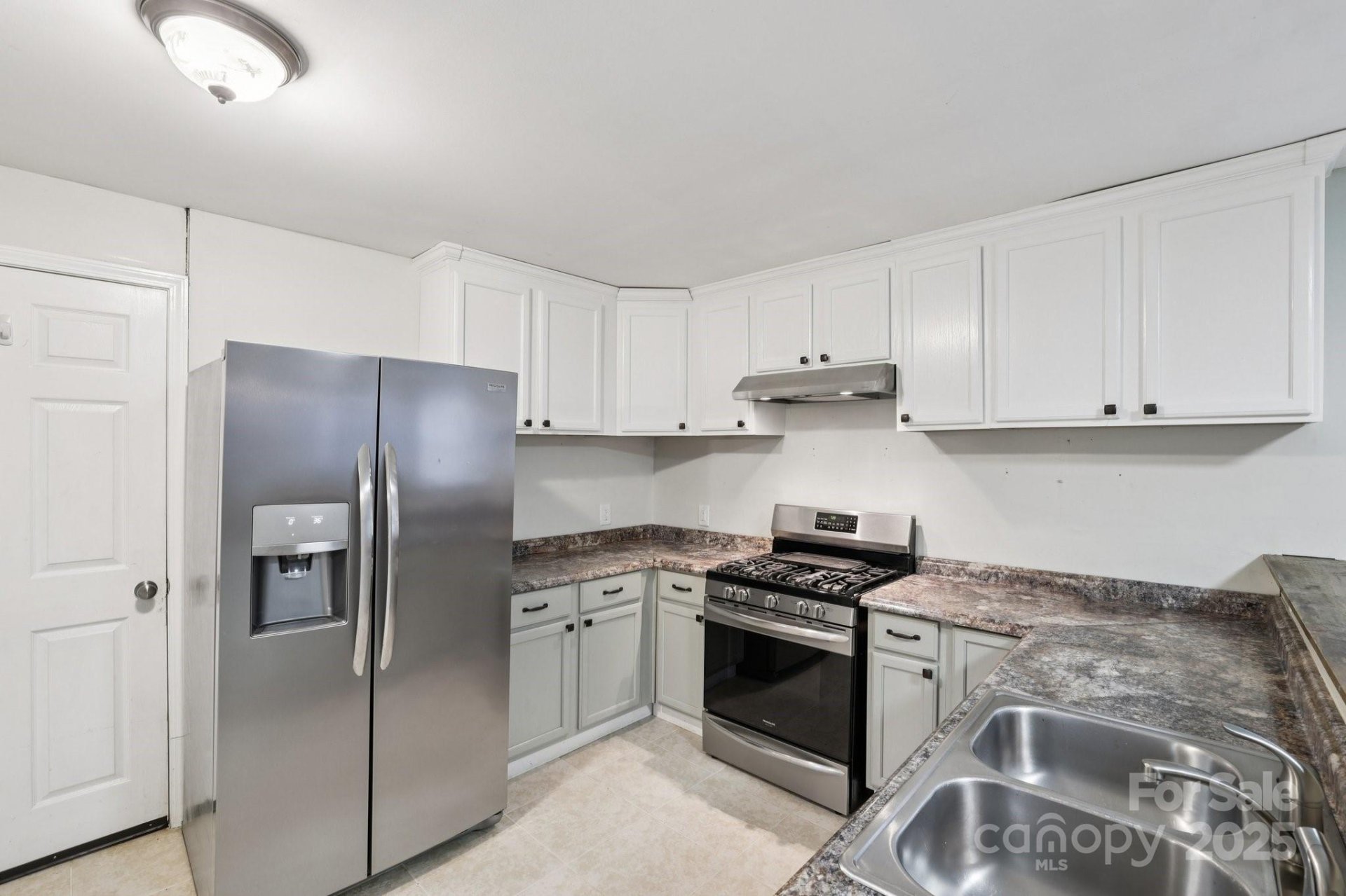 Property image 3 at 407 Cherry Street, Belmont, NC 28012