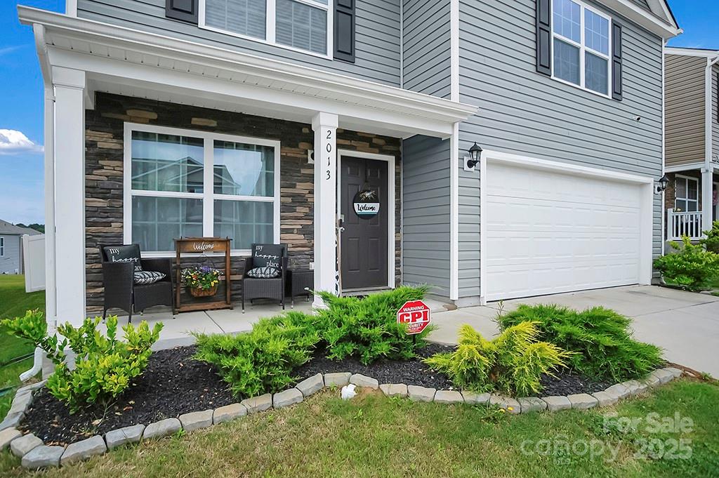 Property image 2 at 2013 Eastway Drive, Dallas, NC 28034