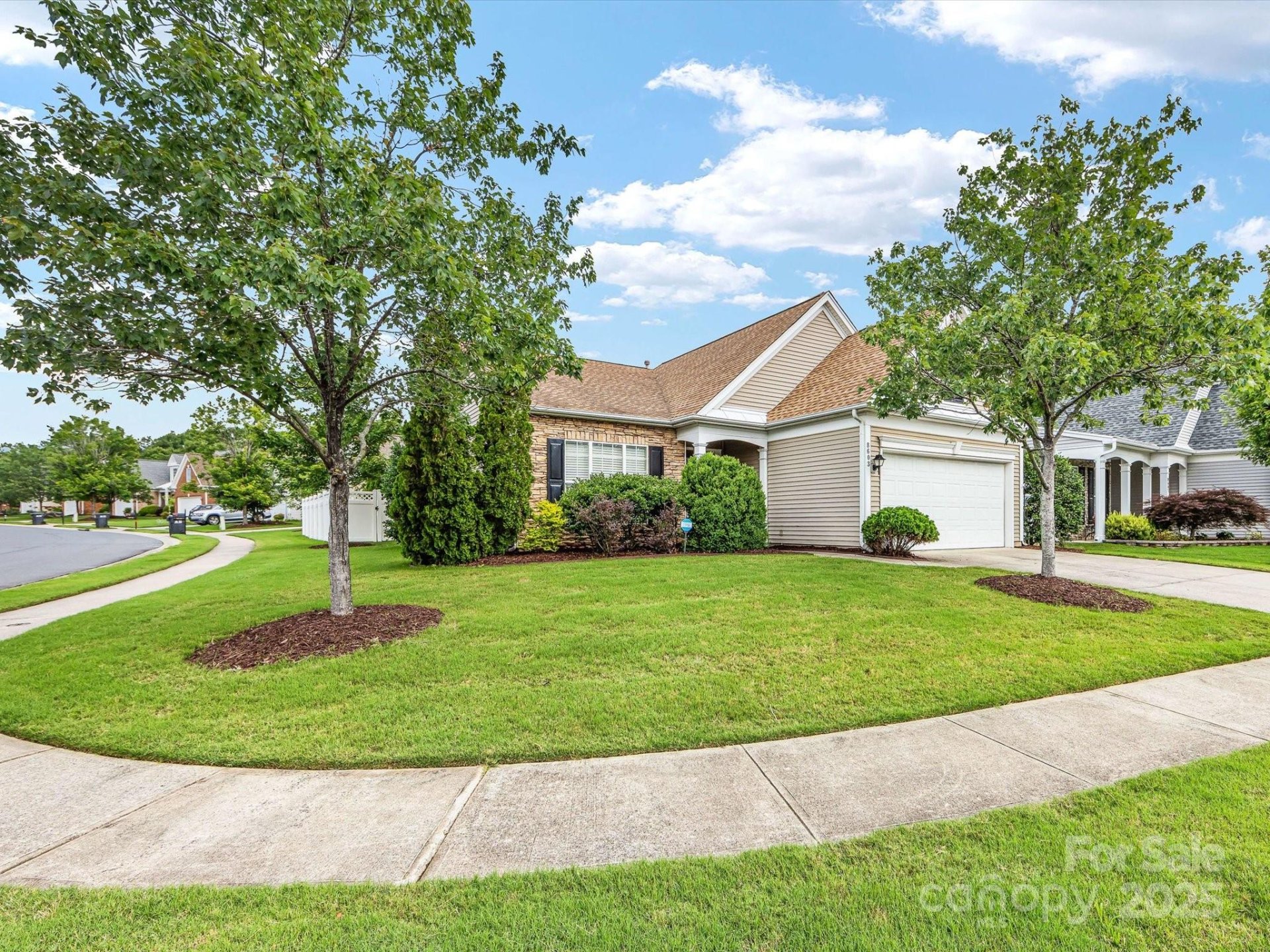 Property image 2 at 8603 Robinson Meadow Court, Charlotte, NC 28277