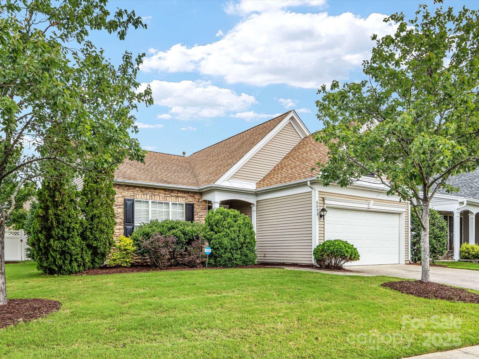 Property image 4 at 8603 Robinson Meadow Court, Charlotte, NC 28277